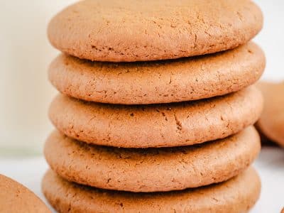 soft chewy molasses cookies