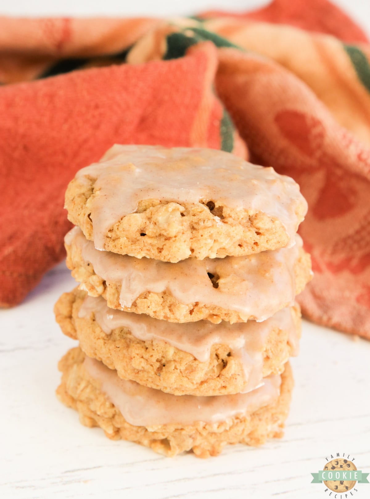 Pumpkin cookies with oats and a cinnamon sugar glaze. 