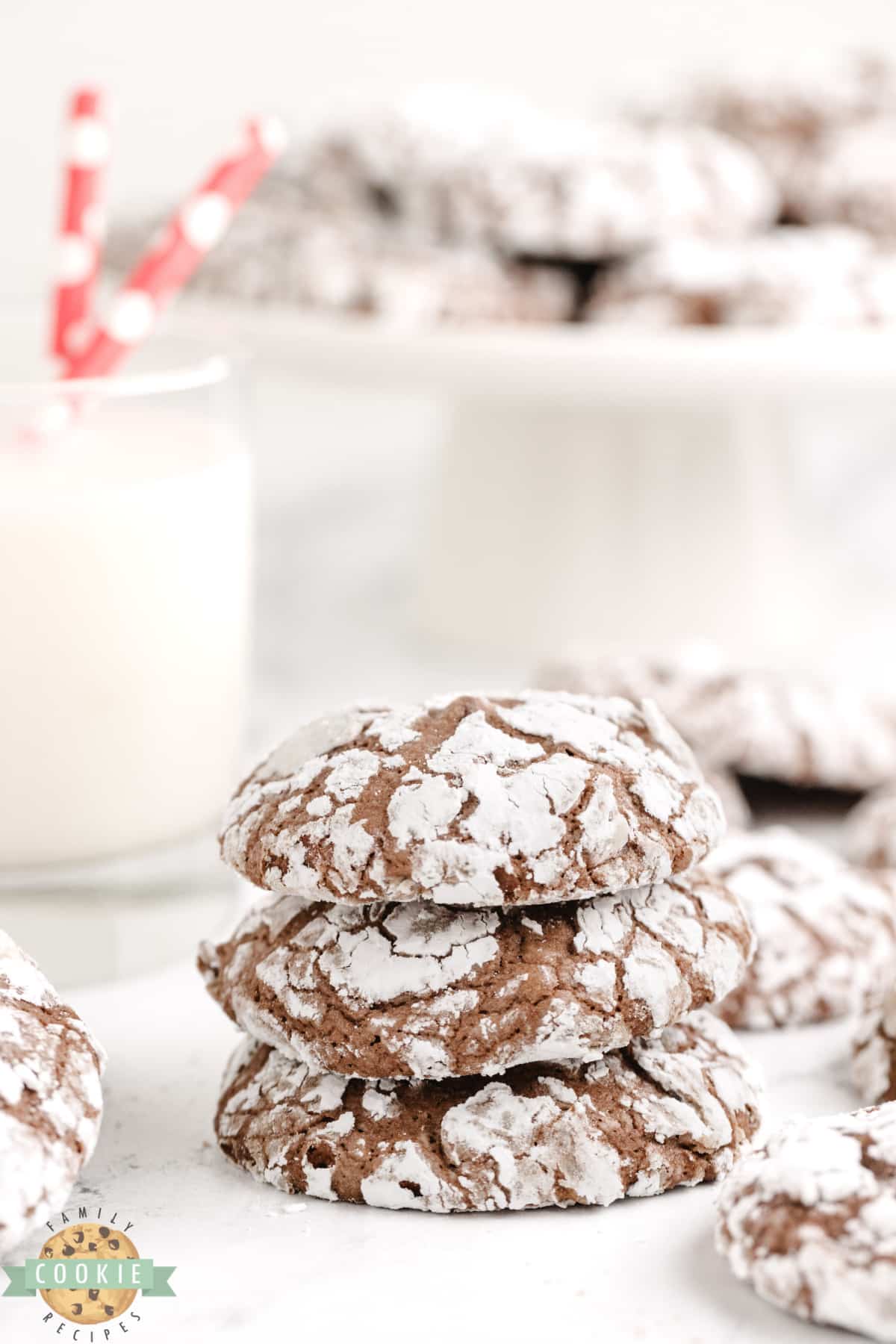 Brownie Crinkle Cookies are rich, fudgy cookies that are rolled in powdered sugar. Made with a brownie mix, this delicious brownie cookie recipe is so easy to make! 