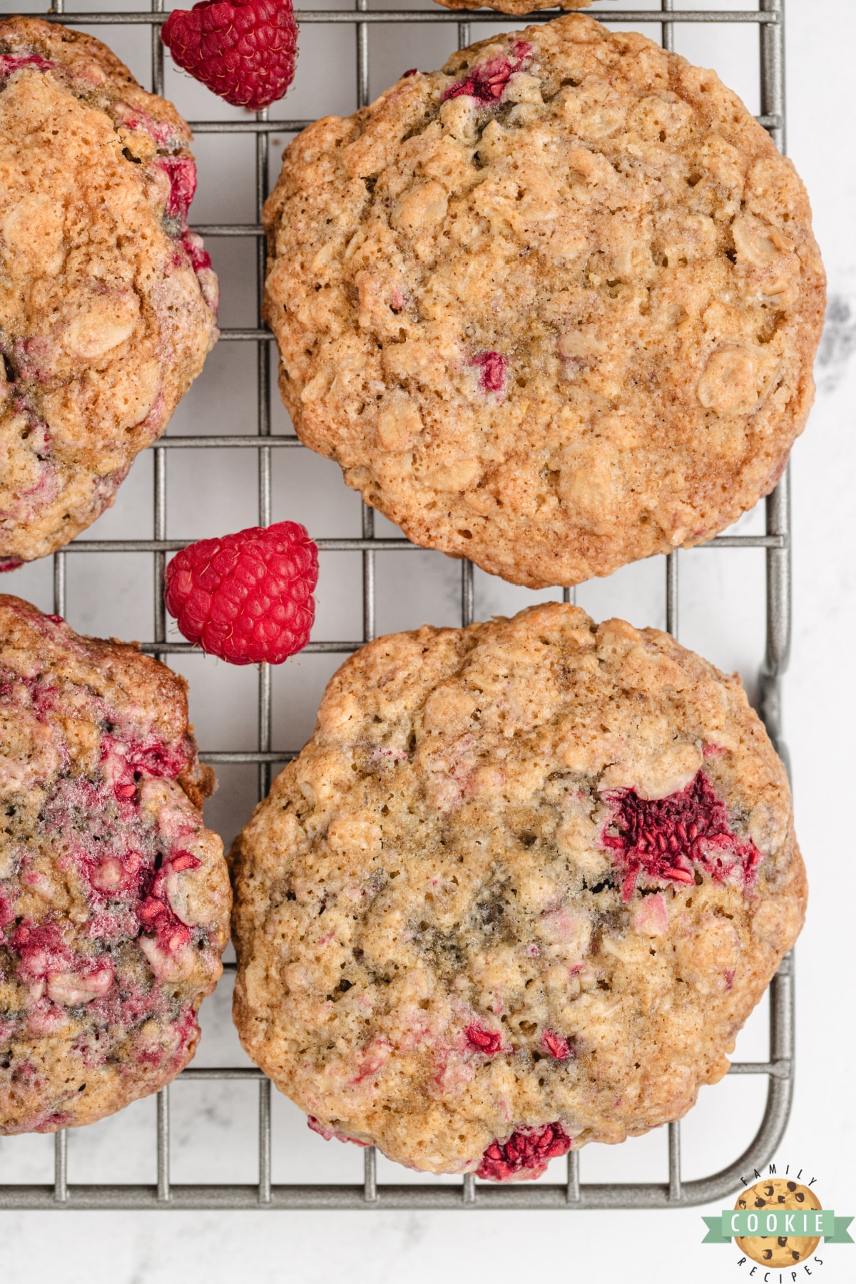 Chewy oatmeal cookie recipe with raspberries. 