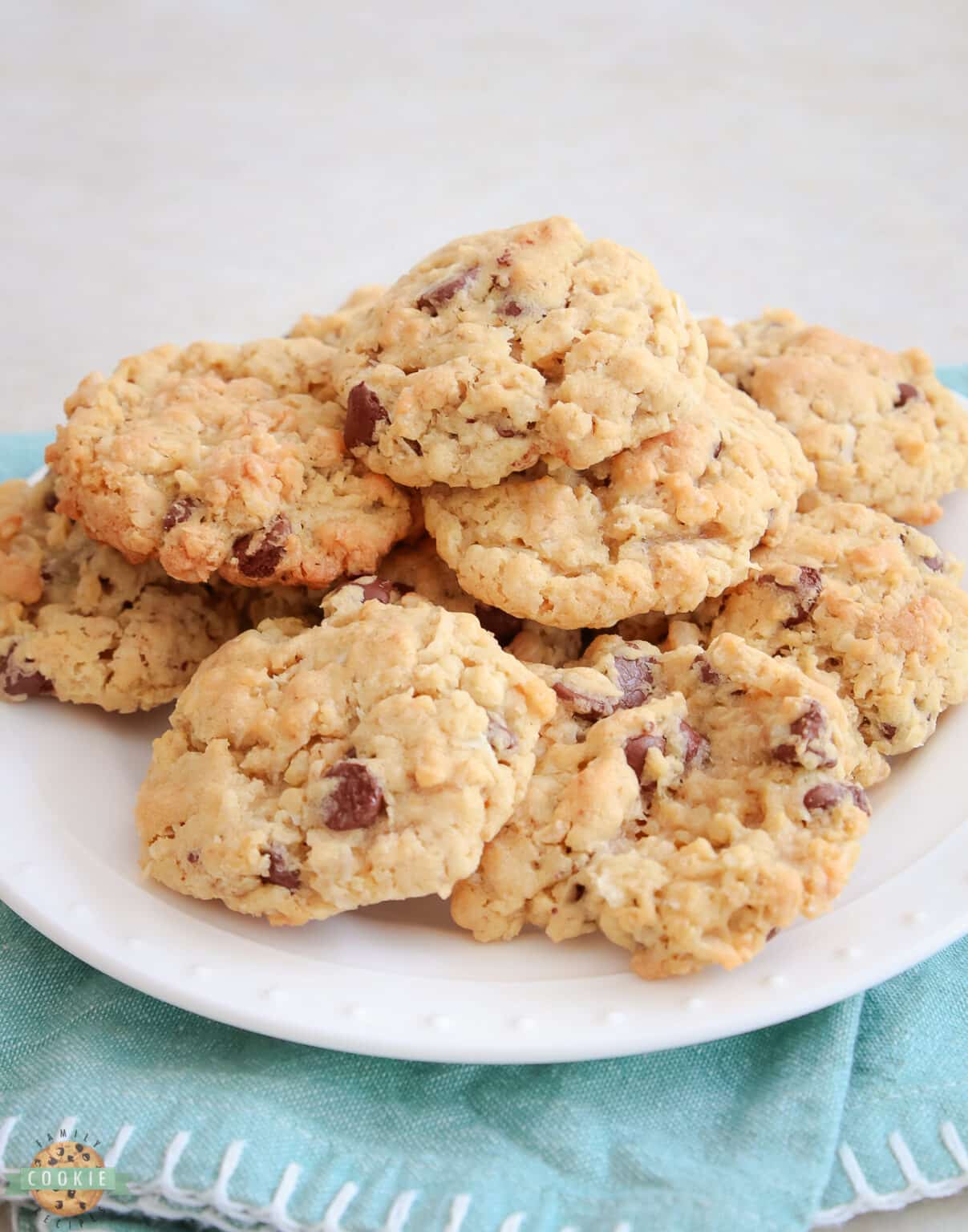 CHOCOLATE CHIP RANGER COOKIES - Family Cookie Recipes