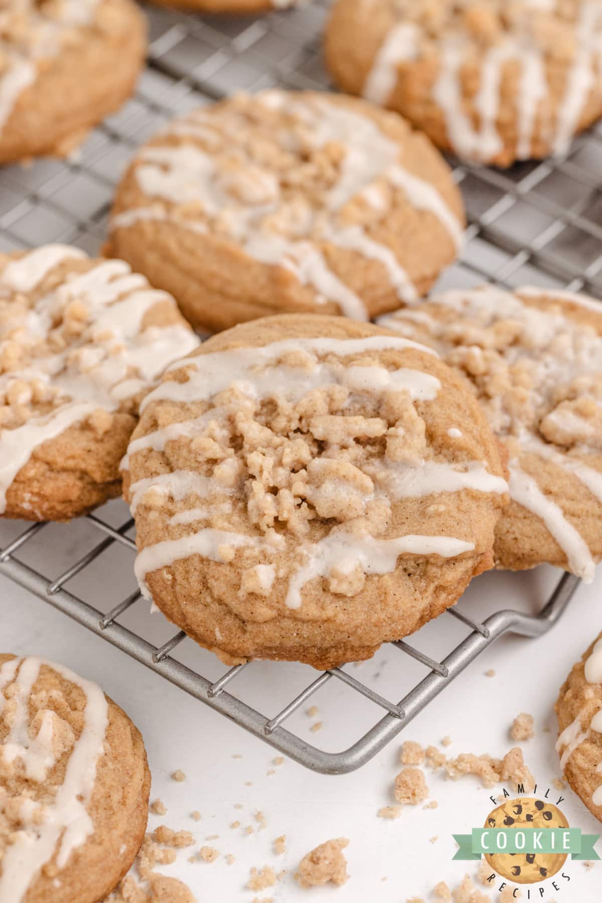 Coffee Cake Cookies are soft, chewy cinnamon cookies topped with a buttery streusel crumb topping and a drizzle of vanilla icing.
