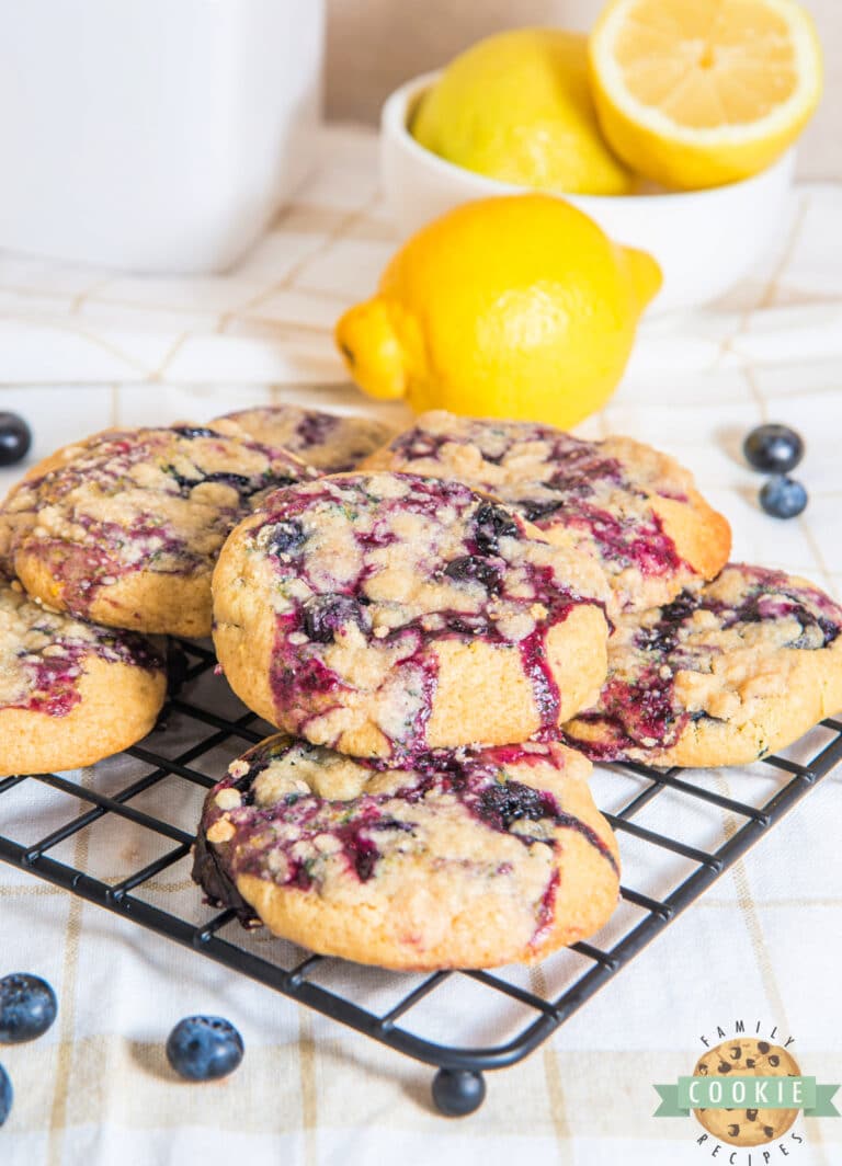 LEMON BLUEBERRY MUFFIN COOKIES - Family Cookie Recipes