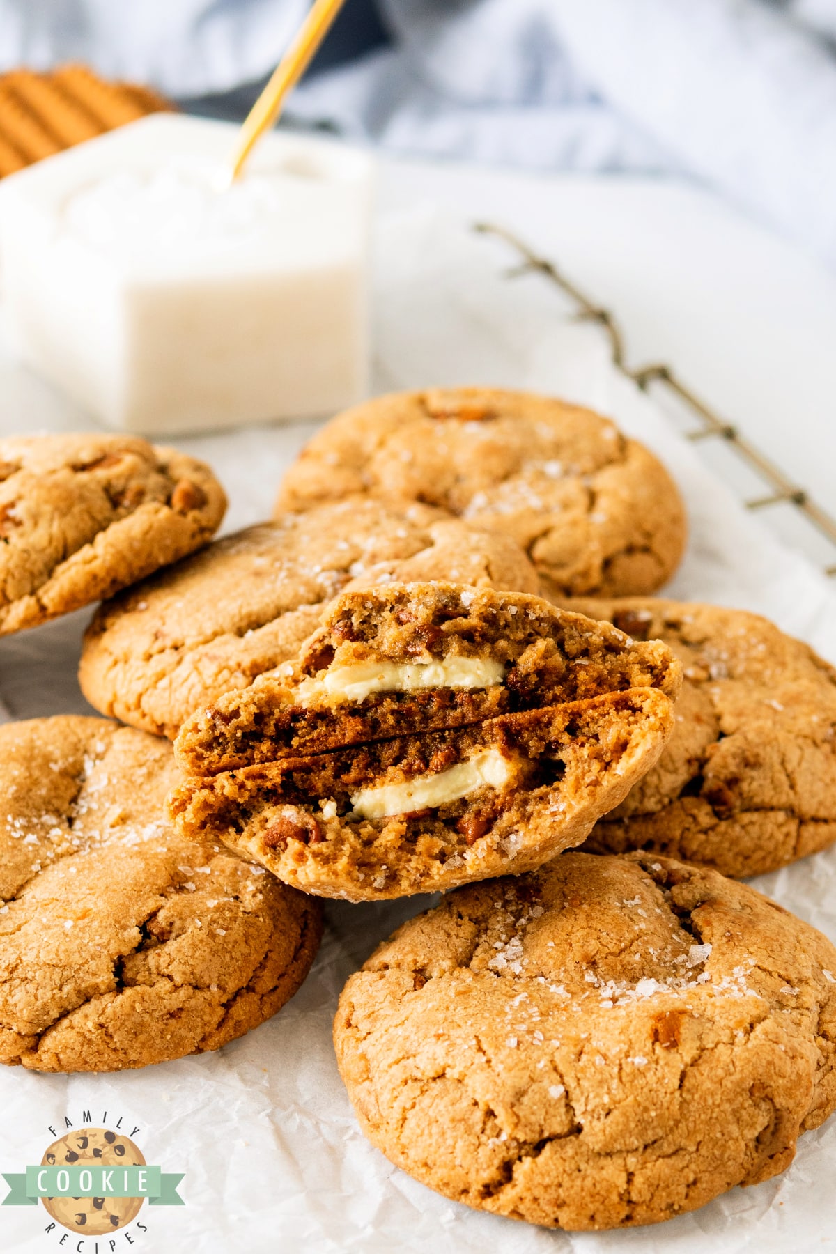 Cookie butter cookies with white chocolate in the center.