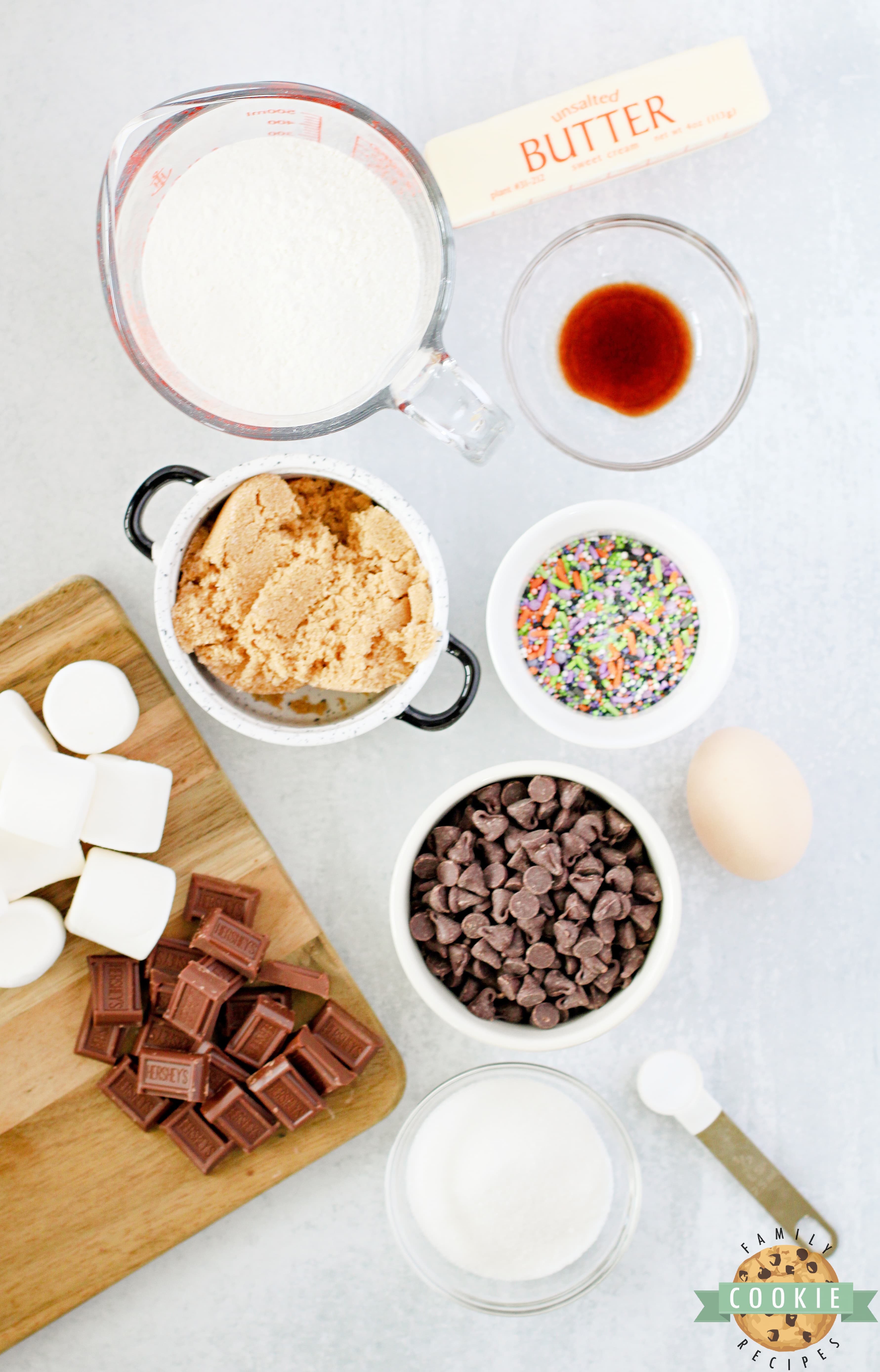 Ingredients in Monster Stuffed S'mores Cookies. 