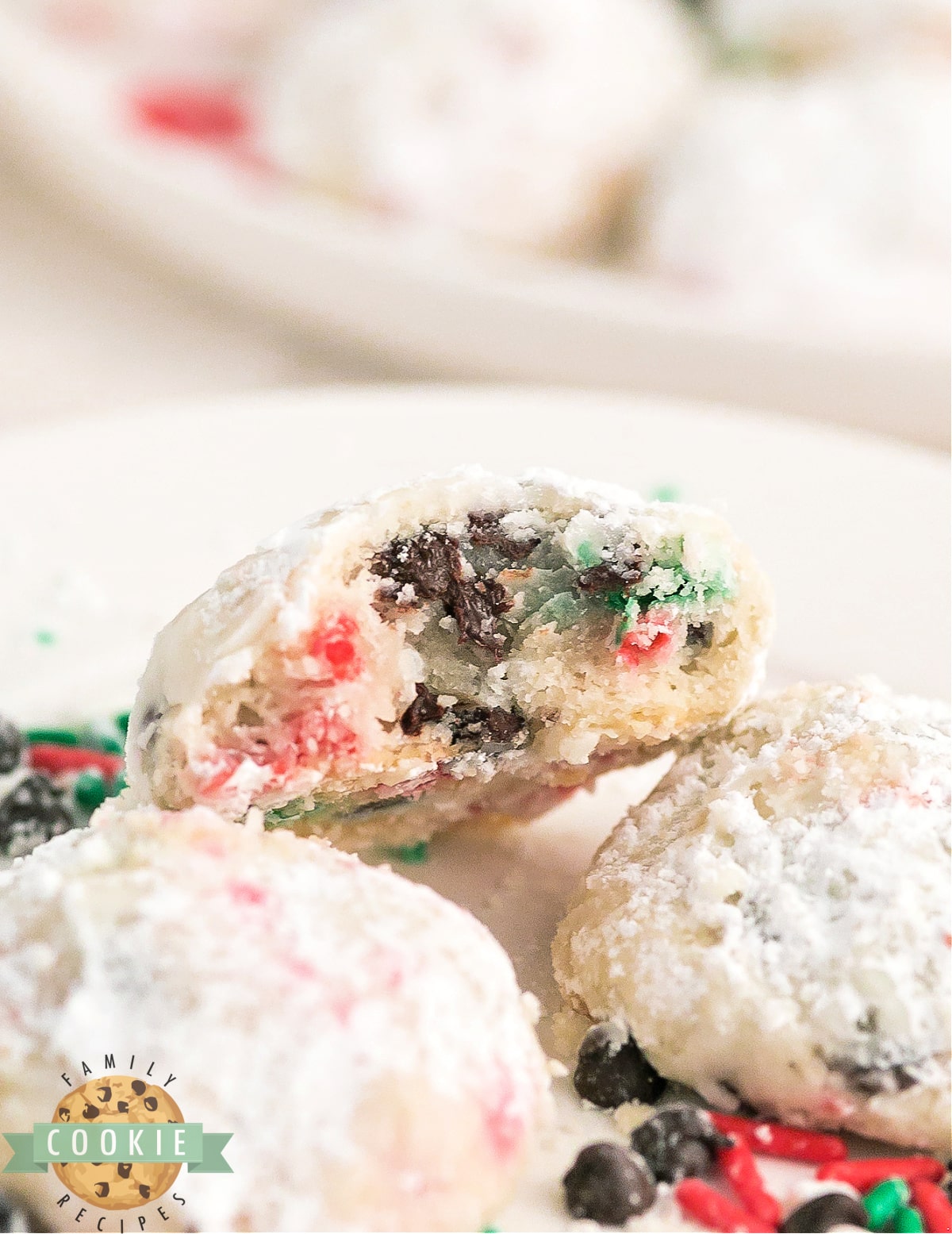 Christmas Snowball Cookies are sweet, buttery, and easy to make! Perfect holiday Snowball Cookies for cookie trays & gift exchanges.