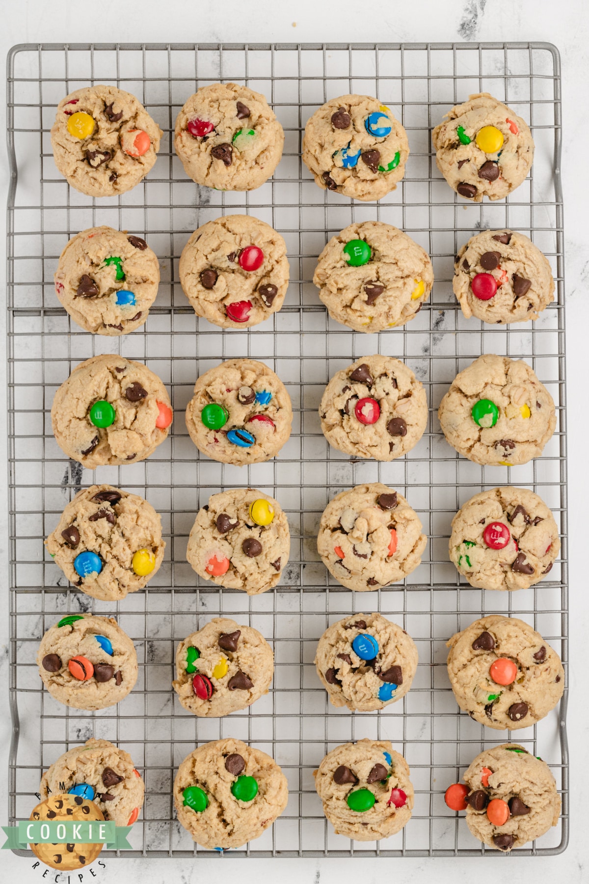 Cooling baked cookies on a wire rack.