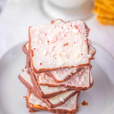 peppermint bark graham crackers