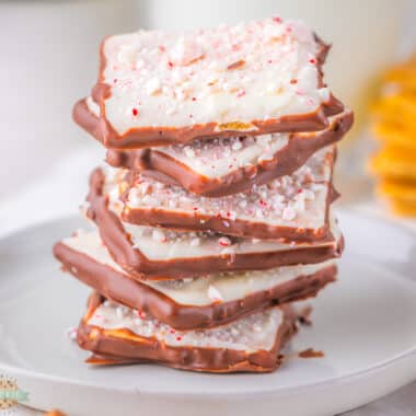 peppermint bark graham crackers