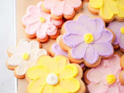 lovely Spring flower cookies piped with silky buttercream