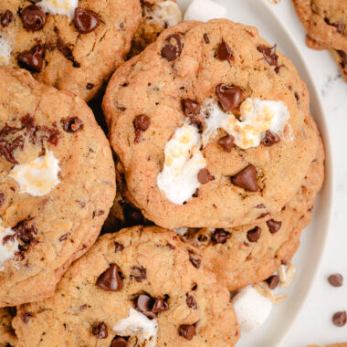 plateful of oatmeal marshmallow cookies