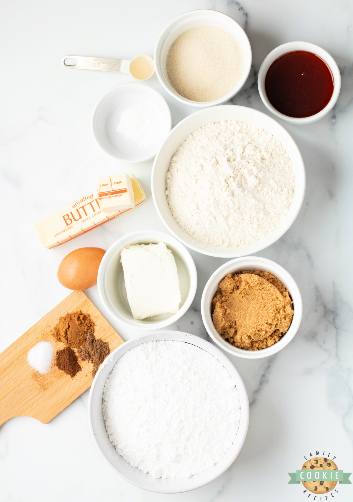 Ingredients in Apple Cider Snickerdoodle Cream Pies recipe.