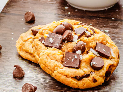 brown butter banana chocolate chunk cookie with sea salt