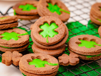 Shamrock Linzer cookies on a cooling rack